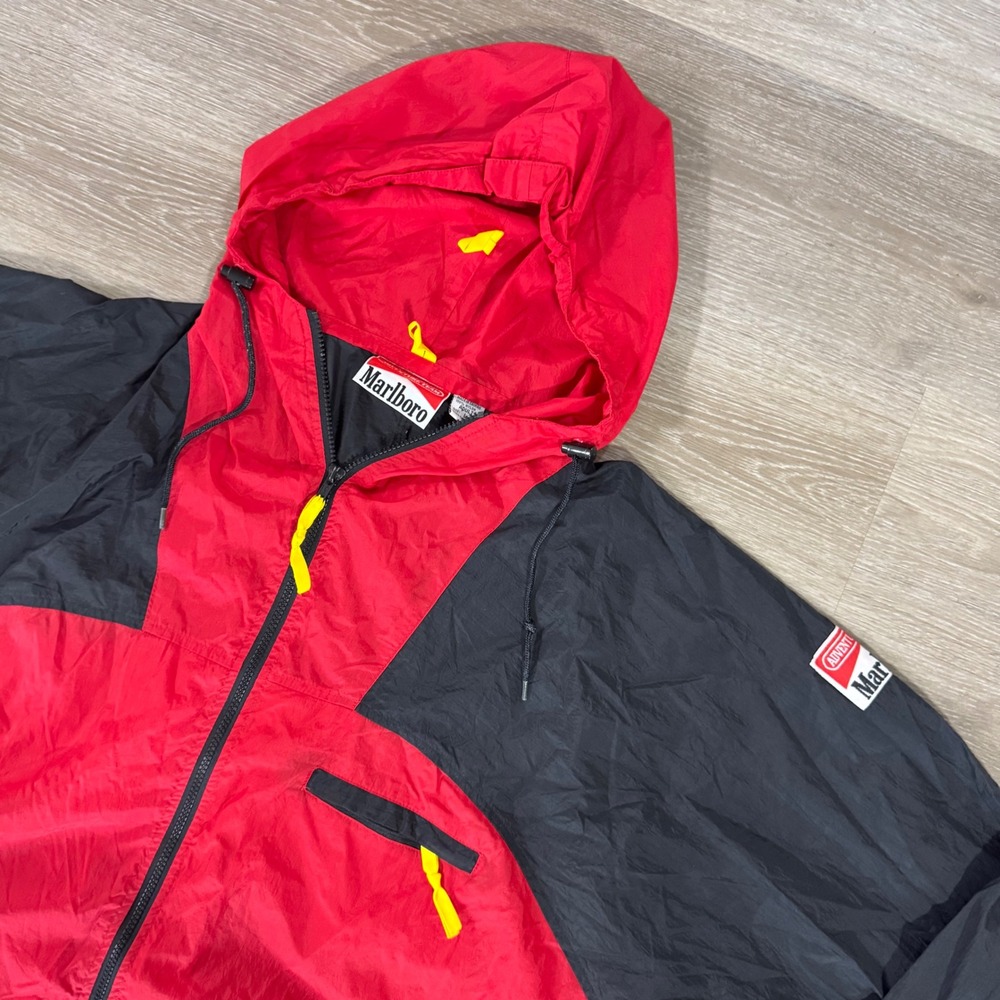 Marlboro Adventure Team Windbreaker Jacket Mens Large Red Black Vintage 90s